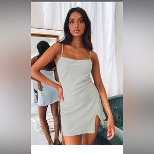 Beginning Boutique Sage Dress Size 4